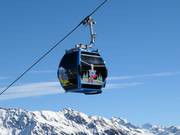 Mascot Golmi on the gondolas