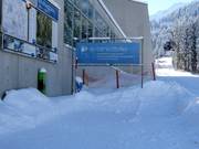 Free charging station for electric cars