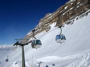 Grostè 2 - 6pers. Gondola lift (monocable circulating ropeway)