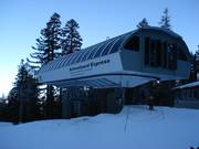 Schoolyard Express - 4pers. High speed chairlift (detachable)