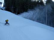 Efficient artificial snow production on the slopes