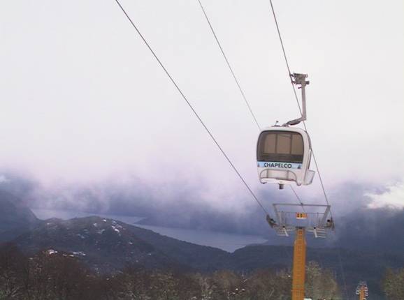 Telecabina Chapelco - 6pers. Gondola lift (monocable circulating ropeway)