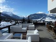 You can end your ski day on the sun terrace.