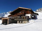 Mountain hut tip Kaiser-Max-Hütte