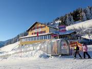 Mountain hut tip Berggasthaus Zanuz