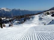 Perfect slope grooming in the Vogel ski resort