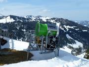 High-performance snow cannon at Riedbergerhorn