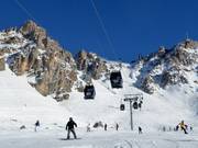 Saulire Express 2 - 8pers. Gondola lift (monocable circulating ropeway)