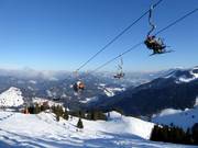 Schöngrat-3er-Sesselbahn - 3pers. Chairlift (fixed-grip)