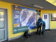 Information board at the valley station