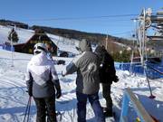 The staff is ready at the platter lift and offers assistance.