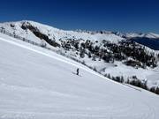 Steep summit slope (difficult)