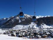 Cassana - 8pers. Gondola lift (monocable circulating ropeway)