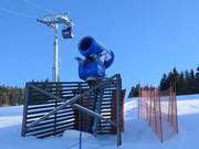 Snowmaking on the valley run