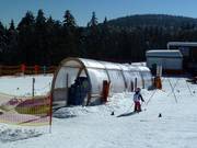 The short conveyor belt in the Junior Ski Circus