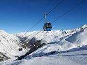 Festkoglbahn - 6pers. Gondola lift (monocable circulating ropeway)