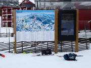 Piste map at the middle station of the gondola lift