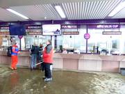 Well-maintained ticket area at the Alpin Express