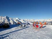 Deck chairs at the Altibar 007