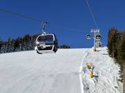 areitXpress - 10pers. Gondola lift with seat heating (monocable circulating ropeway)