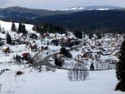 The village of Altglashütten, with numerous accommodations, is located in the immediate vicinity of the Schwarzenbachlift.