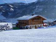 Accommodation on the slope: Jausenstation Unteraigen