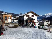Group accommodation directly at the Waltensburg valley station
