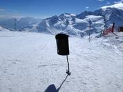 Waste bin at the Lagalb mountain station