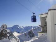 Vallugabahn II - 5pers. Aerial tramway/Reversible ropeway