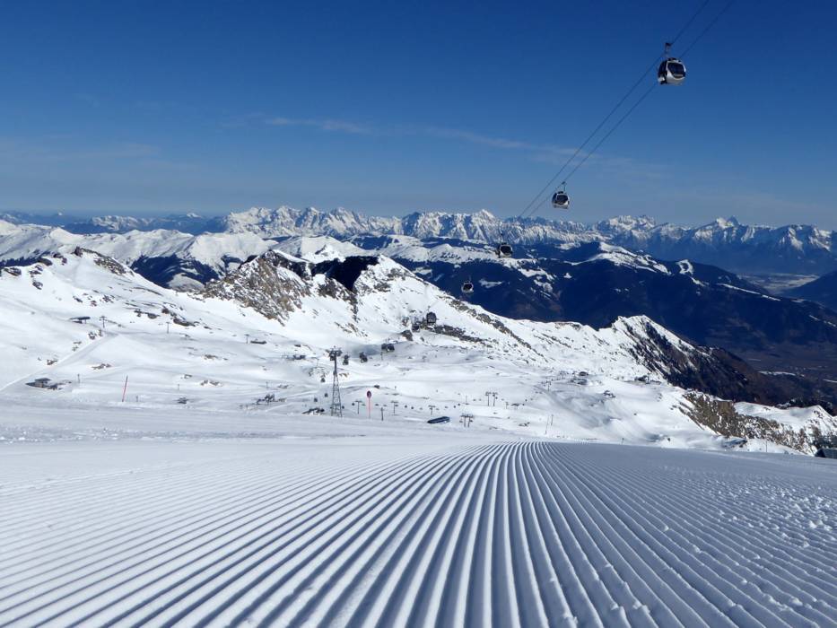 See ski. Капрун склон. Кицштайнхорн Альпы. Ледник Капрун Австрия. Austria Kitzsteinhorn Kaprun.