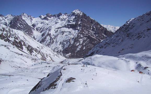 Skiing in the Valparaíso Region