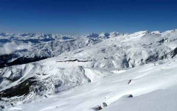 Skiing in Flims Laax Falera