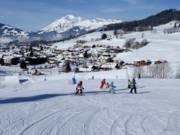 Children’s ski lesson in Maria Alm