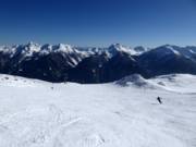 Mutegg slope with panorama
